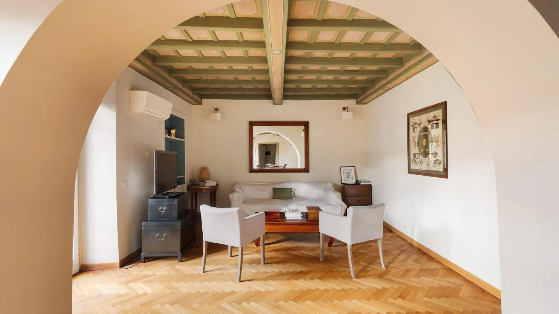 Appartement Pantheon Classic Home By Romeloft